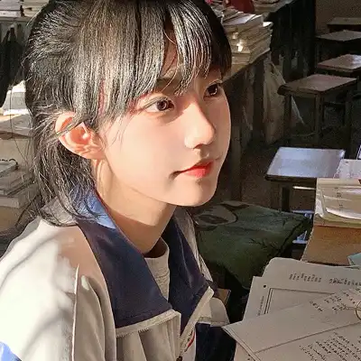 杨逸晨